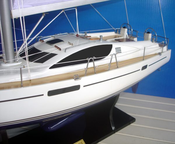 Jeanneau Sun Odyssey 45DS Ship Model - GN OTW