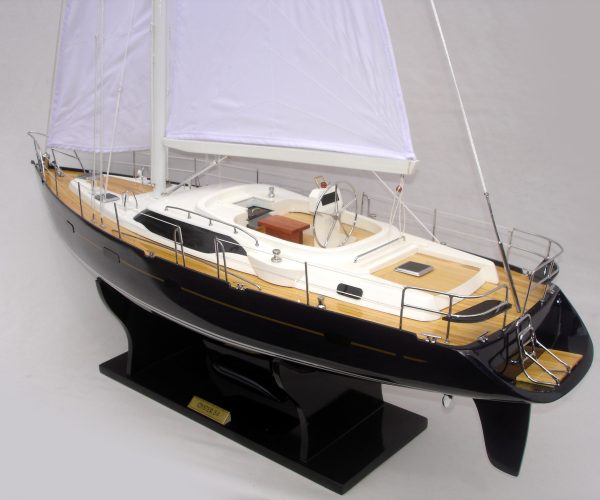 Oyster 54 Model Yacht - GN OTW