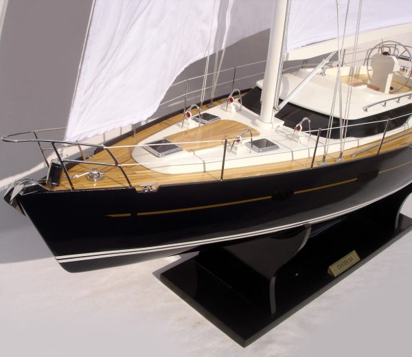 Oyster 54 Model Yacht - GN OTW