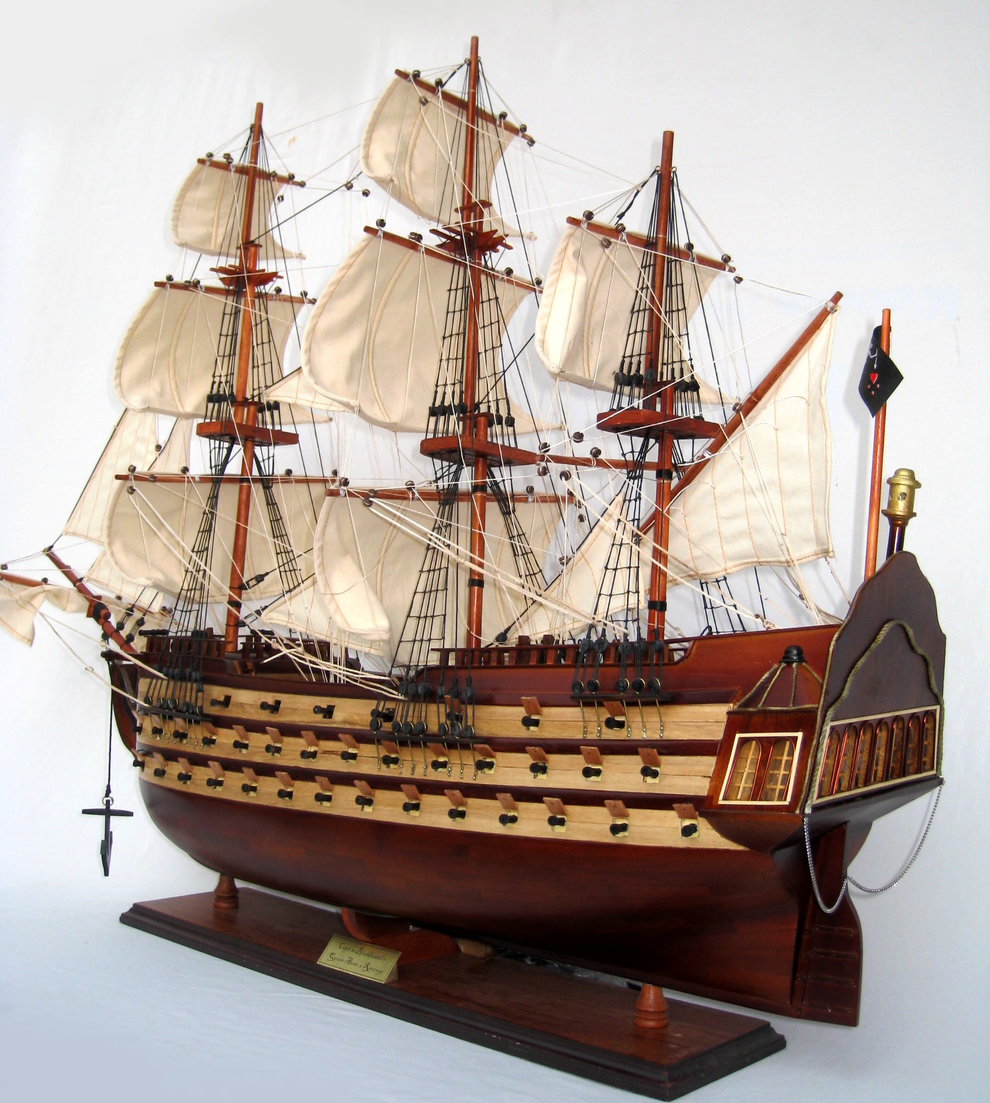 Queen Anne's Revenge Model Ship - GN