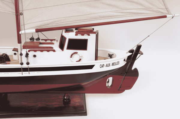 La Gaspésienne Painted Model Ship - OMH (Y110)