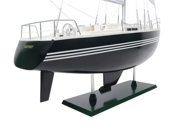 Victory Model Yacht Painted - OMH (Y081)