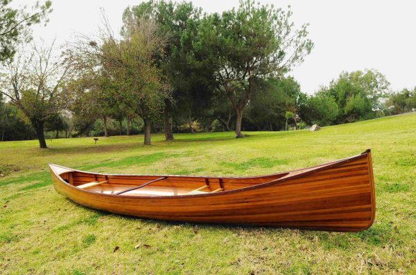 Canoe (16ft) - OMH (K005)