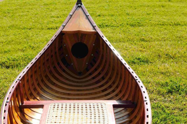 Ribbed Canoe (6ft) - OMH (K037)