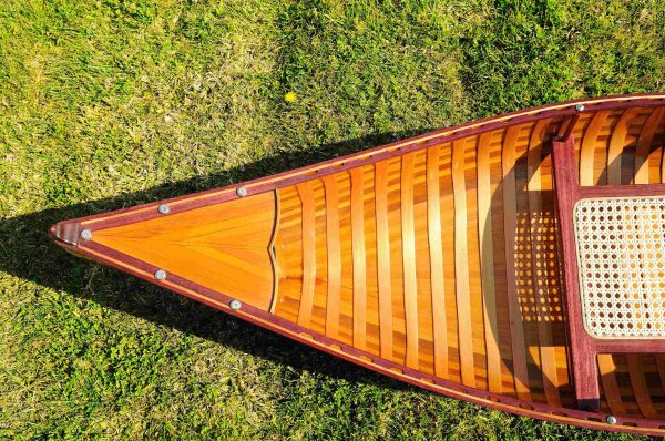 Ribbed Canoe (6ft) - OMH (K037)