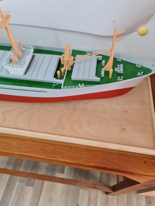 Komsomolets Uzbekistana Cargo Ship Model - PSM0029