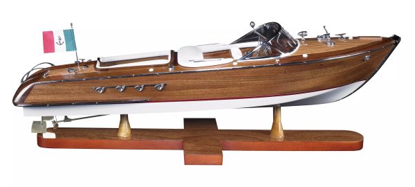 Aqua Aquarama Model Boat (Standard Range) - AM (AS180)