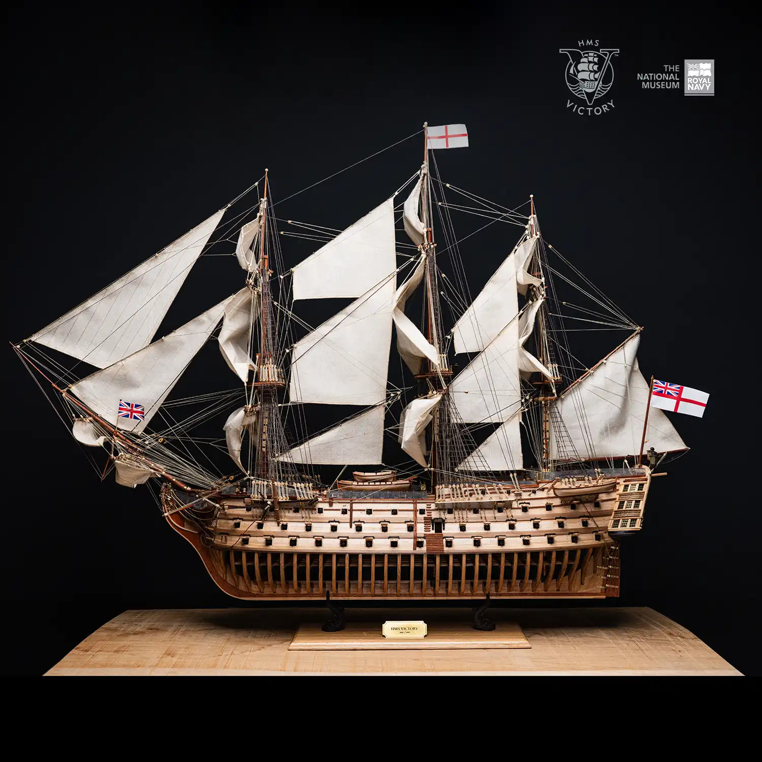 HMS VICTORY Premium Model Ship Kit - Occre (PR001)