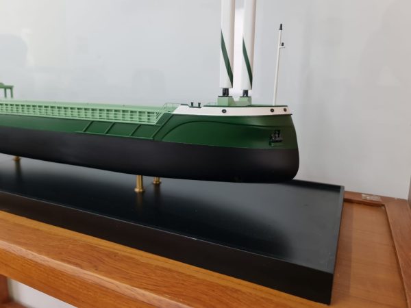 Saffier Model Cargo Ship - PSM0040