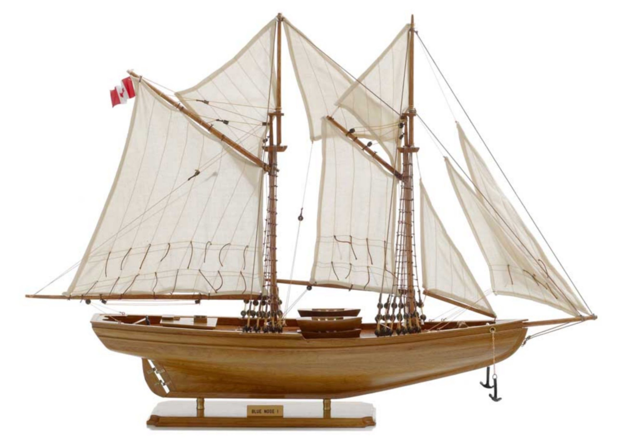 Blue Nose I Model Yacht (Superior Range) - PSM