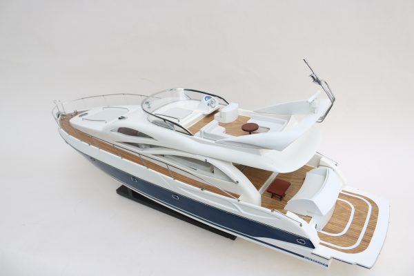 SUNSEEKER 64 Model Yacht - GN (SB0039P) OTW