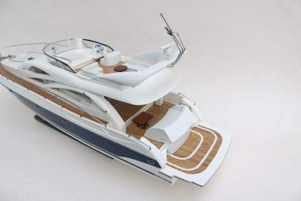 SUNSEEKER 64 Model Yacht - GN (SB0039P) OTW