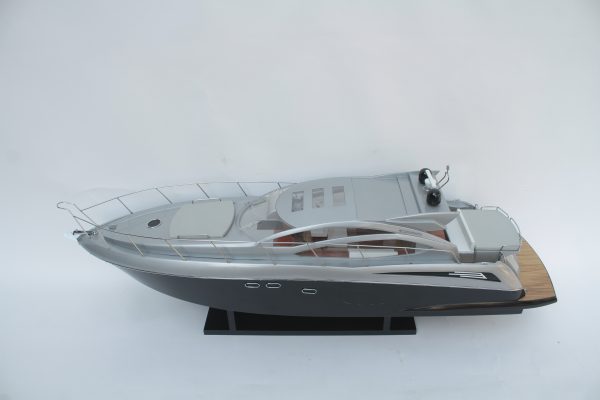 SUNSEEKER PREADTOR 64 Model Ship - GN (CM0083P-90) OTW