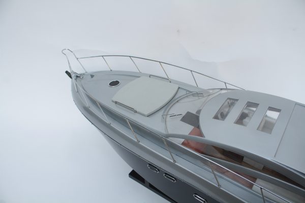 SUNSEEKER PREADTOR 64 Model Ship - GN (CM0083P-90) OTW