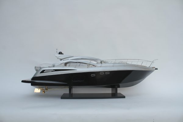 SUNSEEKER PREADTOR 64 Model Ship - GN (CM0083P-90) OTW