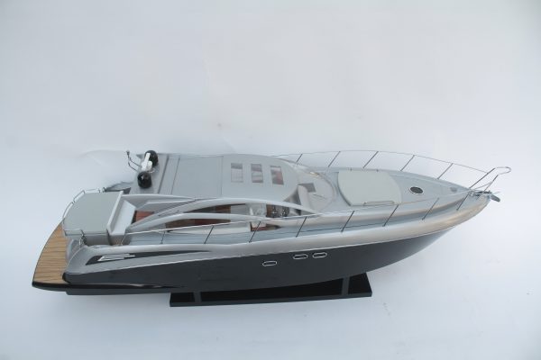 SUNSEEKER PREADTOR 64 Model Ship - GN (CM0083P-90) OTW