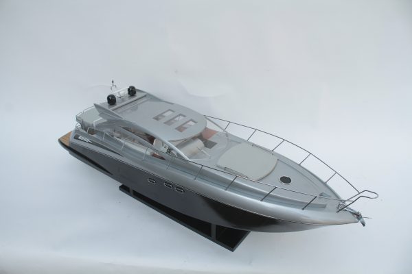 SUNSEEKER PREADTOR 64 Model Ship - GN (CM0083P-90) OTW