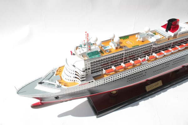 Queen Mary 2 Special Edition – GN OTW