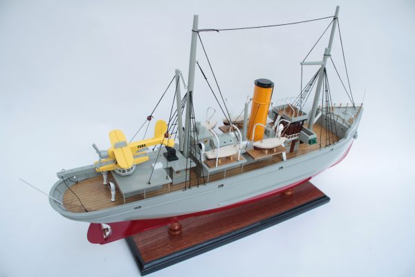 Aurora Tintin Model Ship - GN