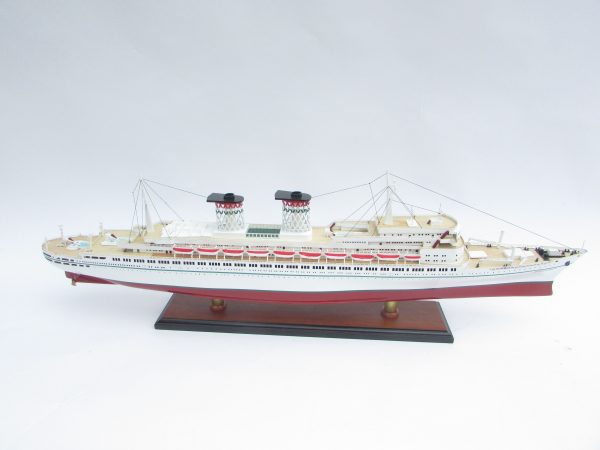 SS Michelangelo Model Boat – GN