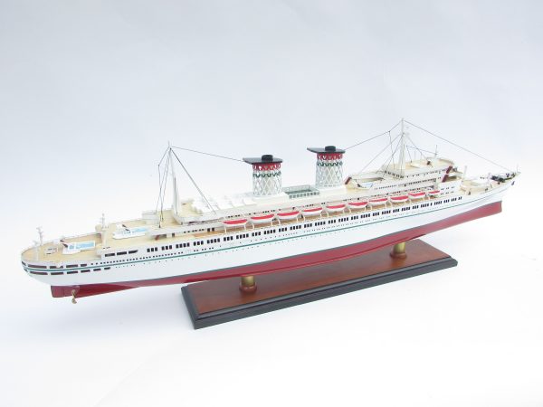 SS Michelangelo Model Boat – GN