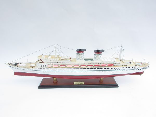 SS Michelangelo Model Boat – GN