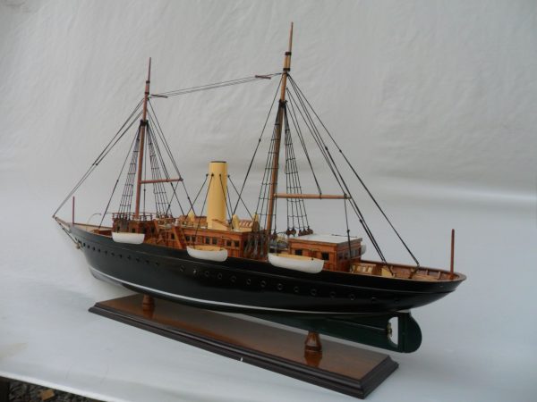 Corsair II Wooden Model Ship – GN