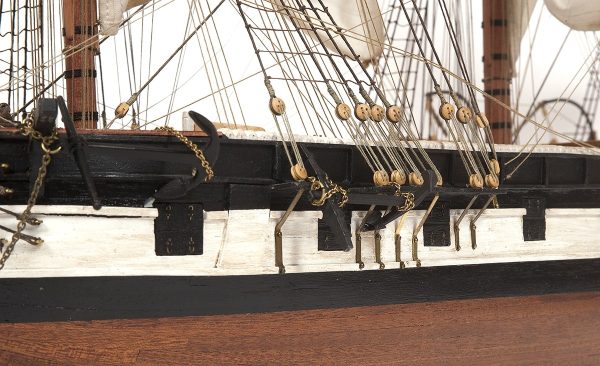 HMS Beagle Model Ship Kit - Occre (12005)