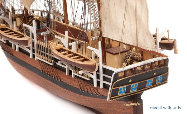 Essex Model Ship Kit (with Sails) - Occre (12006)